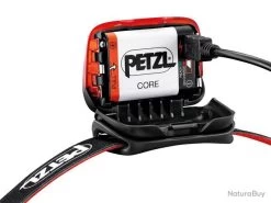 Lampe Frontale Rechargeable Rouge Actik Core PETZL -Magasin de matériel d'alpinisme 00003 Lampe Frontale rechargeable rouge Actik Core PETZL