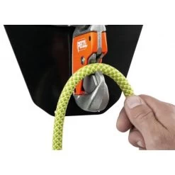 Système De Relais Easytop Wall Petzl -Magasin de matériel d'alpinisme systeme relais easytop wall petzl de mur murs escalade 4
